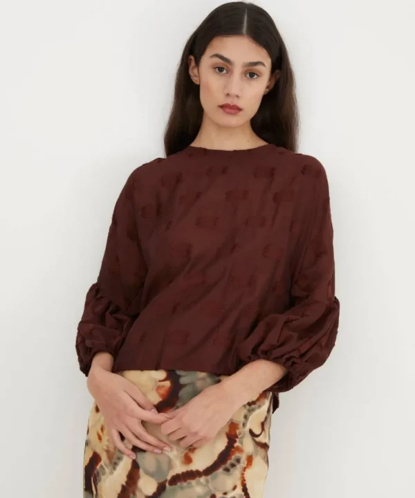 SOPHIE AND LUCIE Shirts & Tops>BLUSA PATI PARCHES MARRON