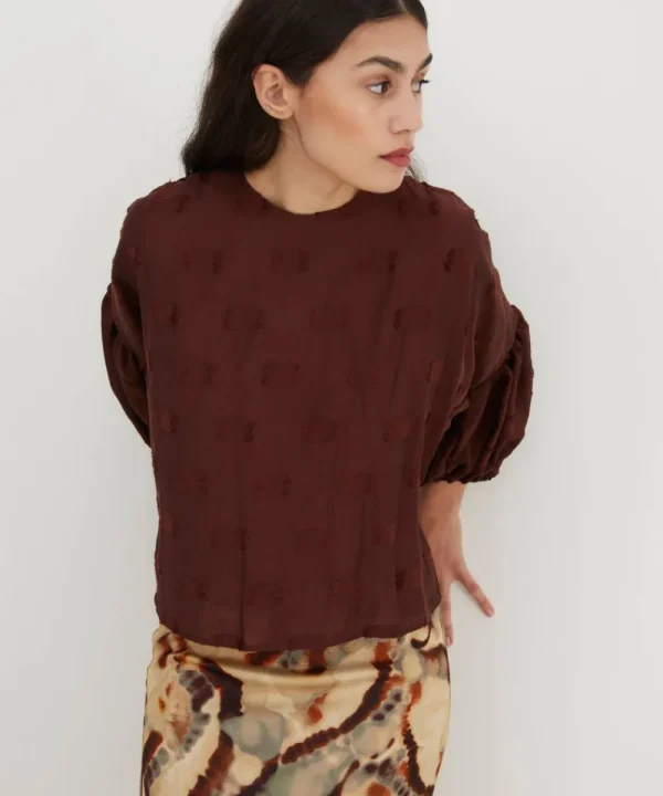 SOPHIE AND LUCIE Shirts & Tops>BLUSA PATI PARCHES MARRON